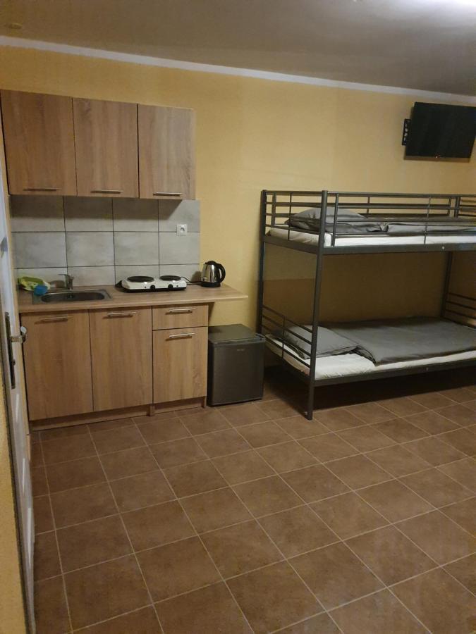 Hostel Zacisze 2 Glubczyce Екстер'єр фото